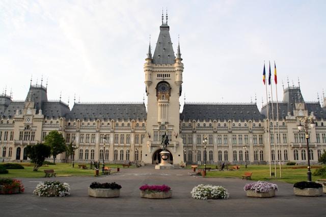 Călătorie cu autocarul de la Iași la București